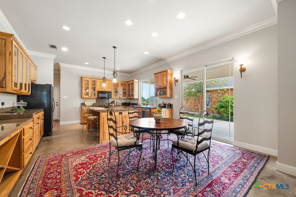 House in New Braunfels, Texas, United States 5 - 18184002