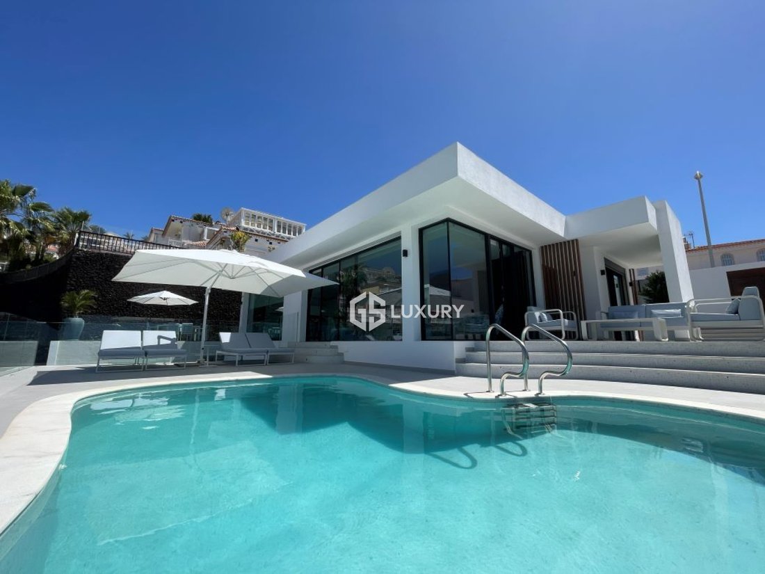 House in Costa Adeje, Adeje, Canary Islands 1 - 18207891