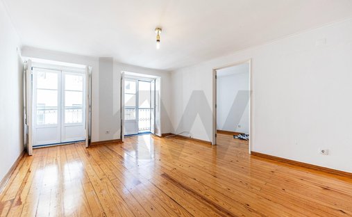 Apartment in Misericordia, Lisbon, Portugal 1
