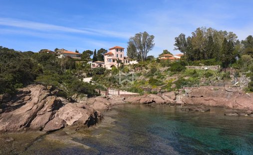Villa in French Riviera, Provence-Alpes-Côte d'Azur, France 1