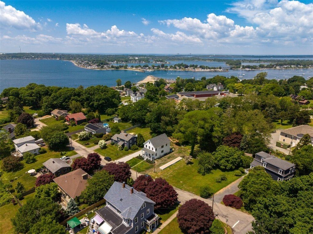 House in Tiverton, Rhode Island, United States 2 - 18207247