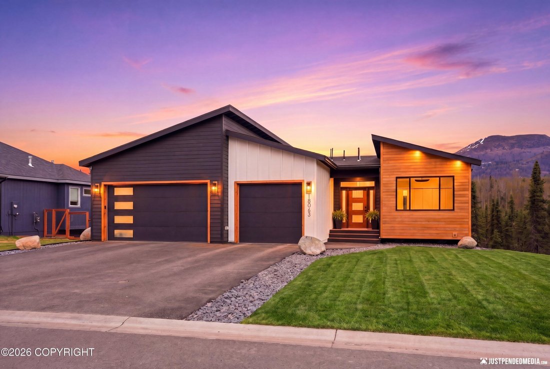 House in Anchorage, Alaska, United States 1 - 18207555