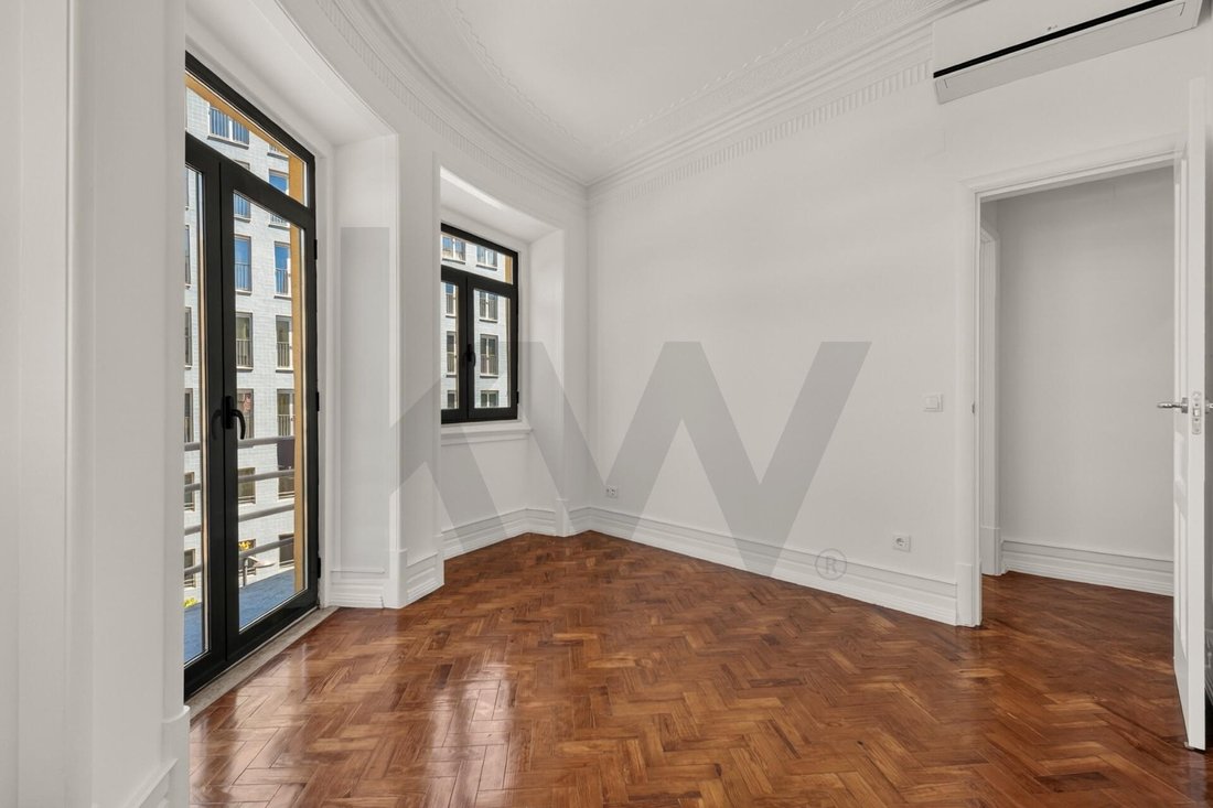 Apartment in Arroios, Lisbon, Portugal 5 - 18207924