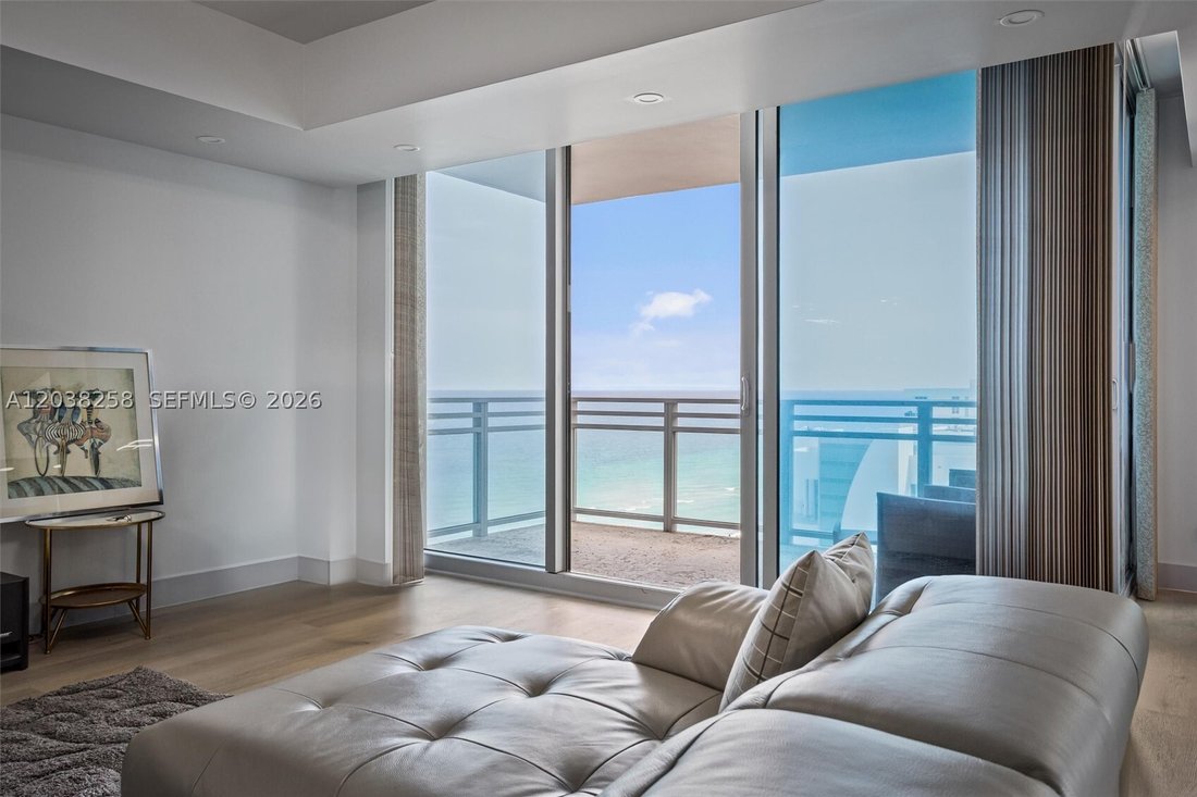 Condo in Hollywood, Florida, United States 5 - 18207325