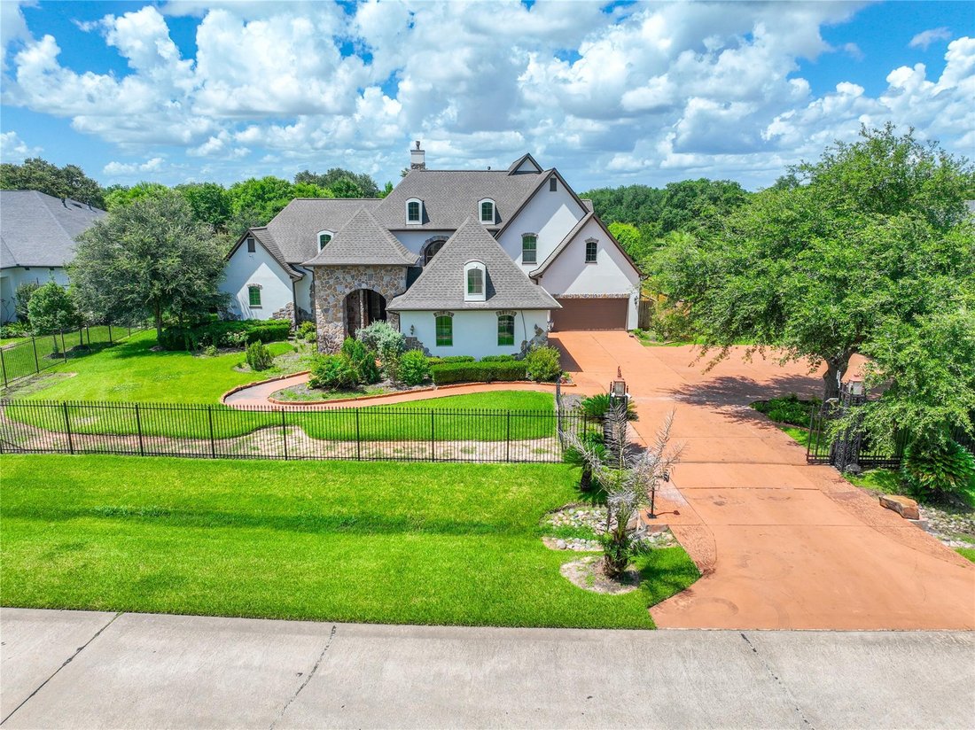 House in Fulshear, Texas, United States 2 - 18208507