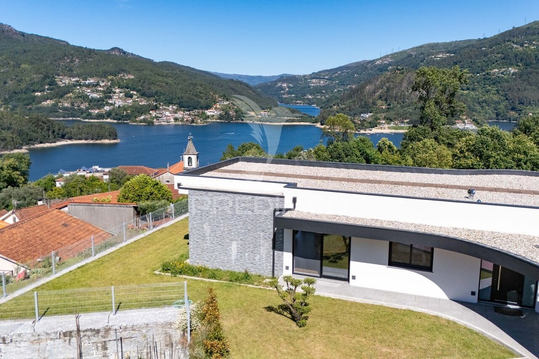 House in Rio Caldo, Braga, Portugal 1 - 16193601