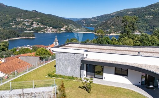 Casa a Rio Caldo, Braga, Portogallo 1