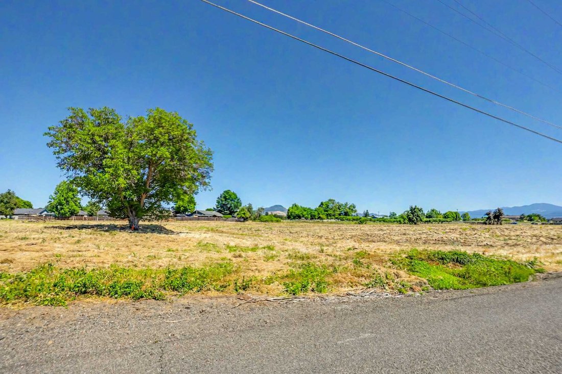 Land in Medford, Oregon, United States 5 - 18208614