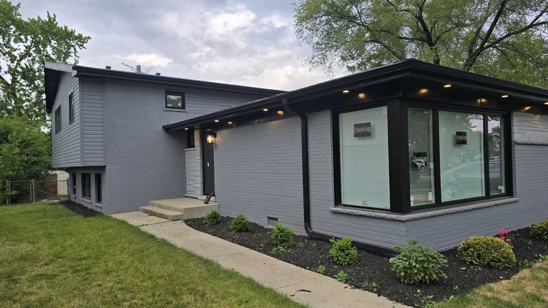 House in Morton Grove, Illinois, United States 2 - 18208561