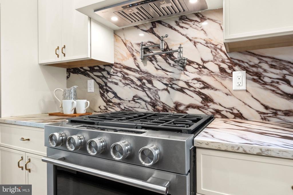 Townhouse in Philadelphia, Pennsylvania, United States 5 - 18207714