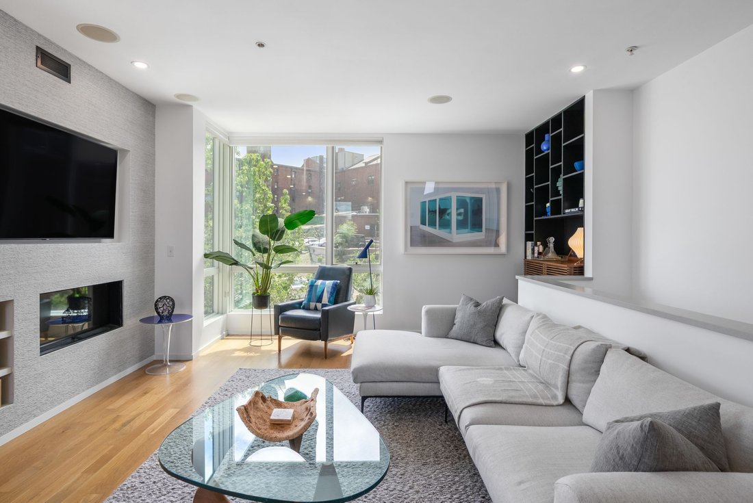 Condo in Boston, Massachusetts, United States 3 - 18207967