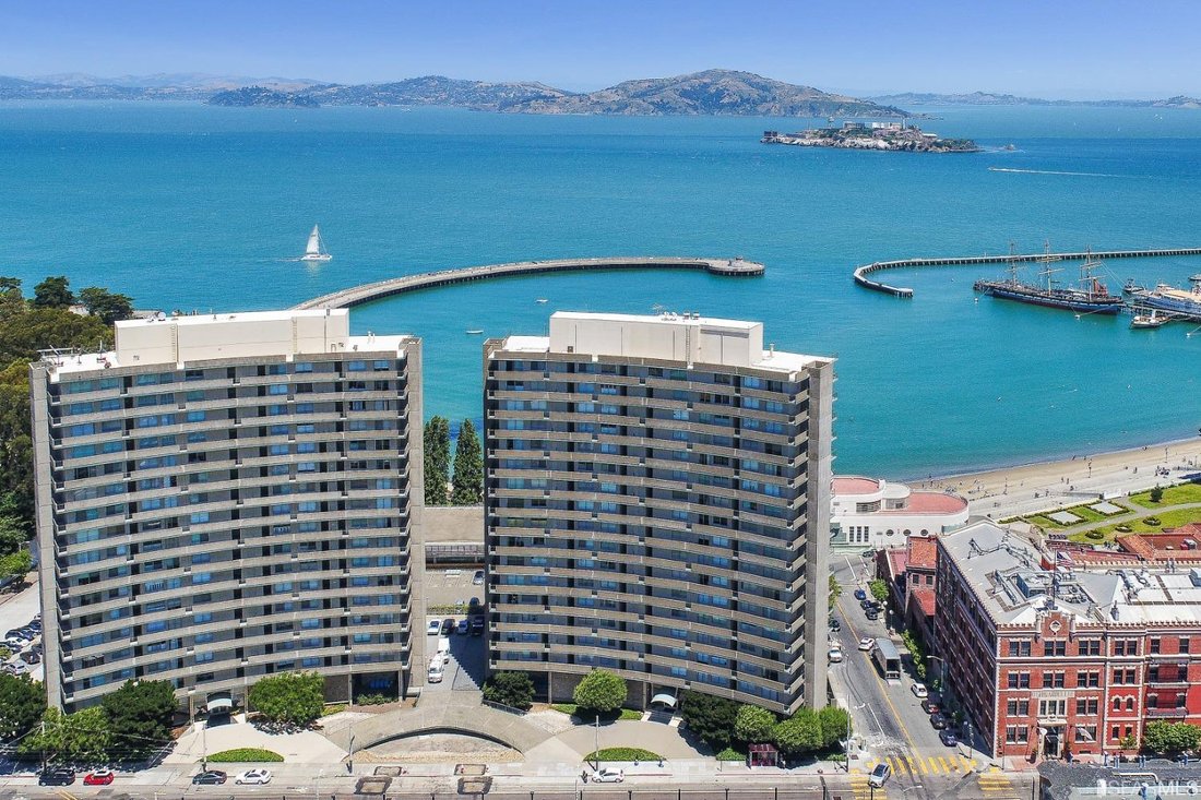 Co Op in San Francisco, California, United States 1 - 18208189