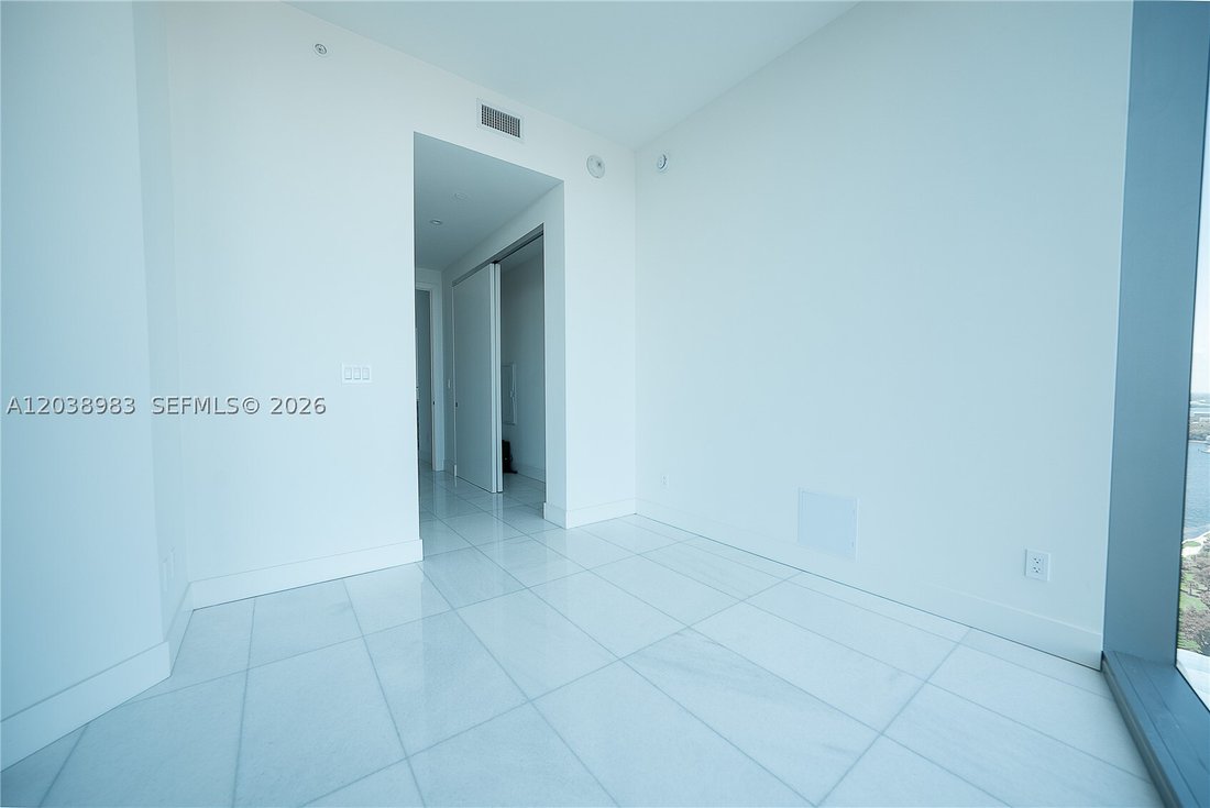 Condo in Miami, Florida, United States 2 - 18207301