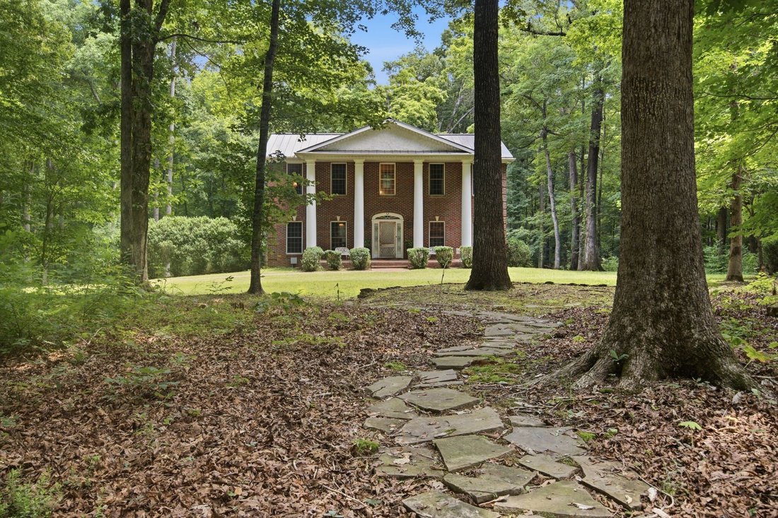 House in Burns, Tennessee, United States 1 - 18208431