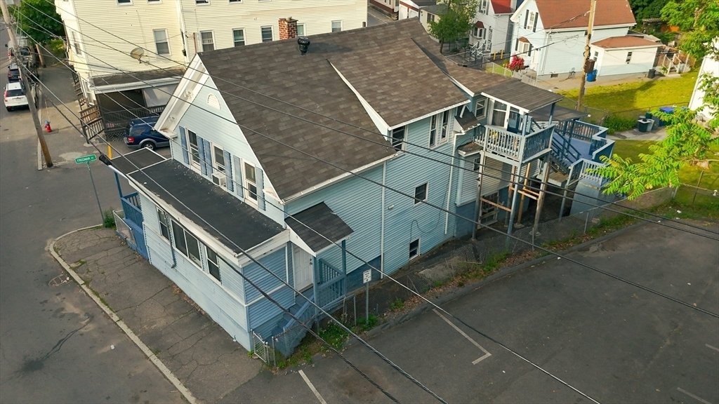 House in Lawrence, Massachusetts, United States 3 - 18208598
