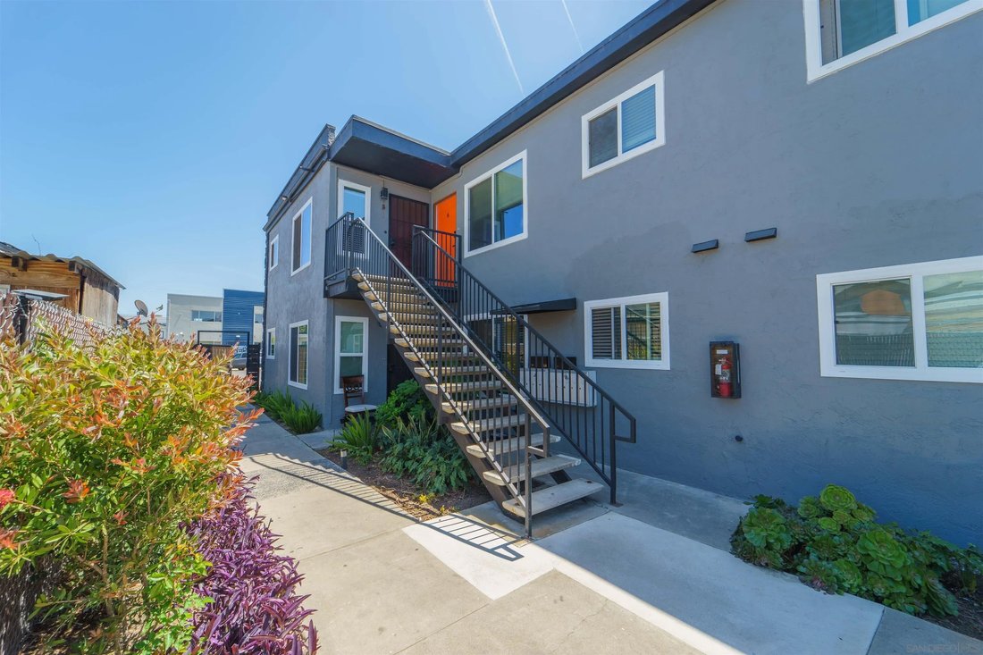 San Diego, California, United States 3 - 18208089