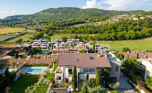 Villa in Costermano am Gardasee, Venetien, Italien 1