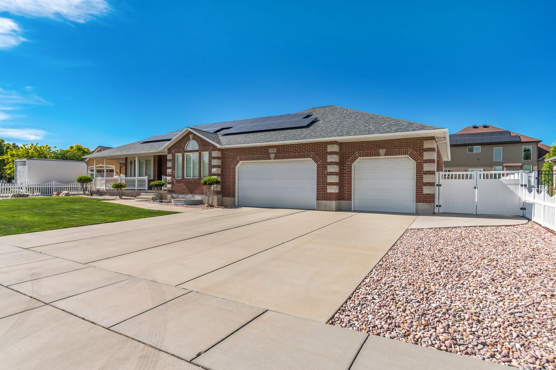 House in West Jordan, Utah, United States 3 - 18207503