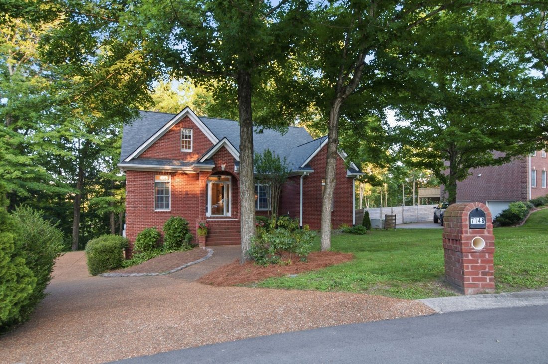 House in Bon Aqua, Tennessee, United States 5 - 18208437