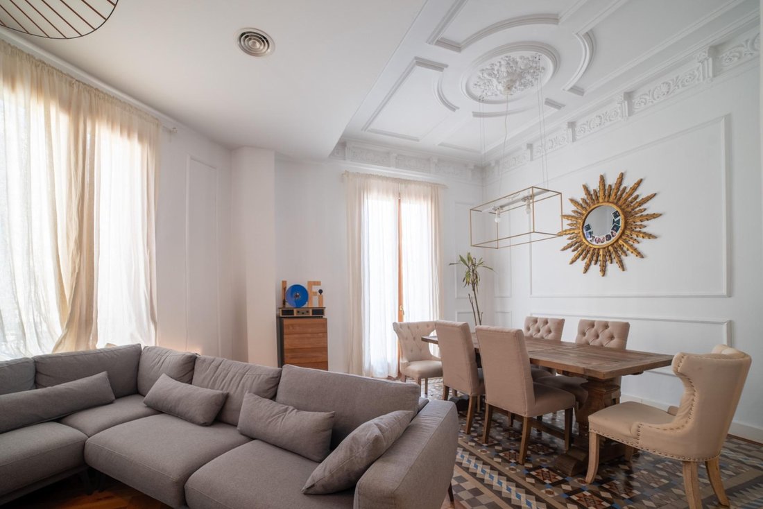 Appartamento a Eixample, Barcellona, Spagna 1 - 18208341