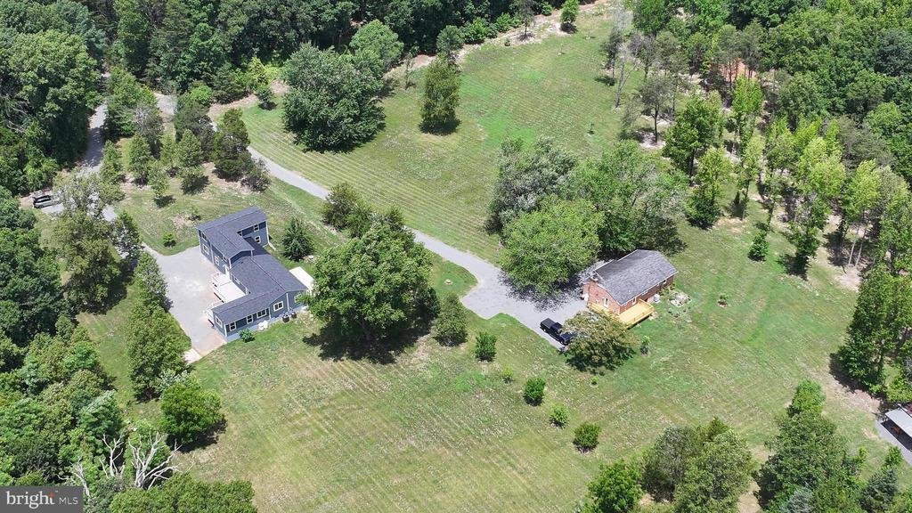 House in Mineral, Virginia, United States 2 - 18024843