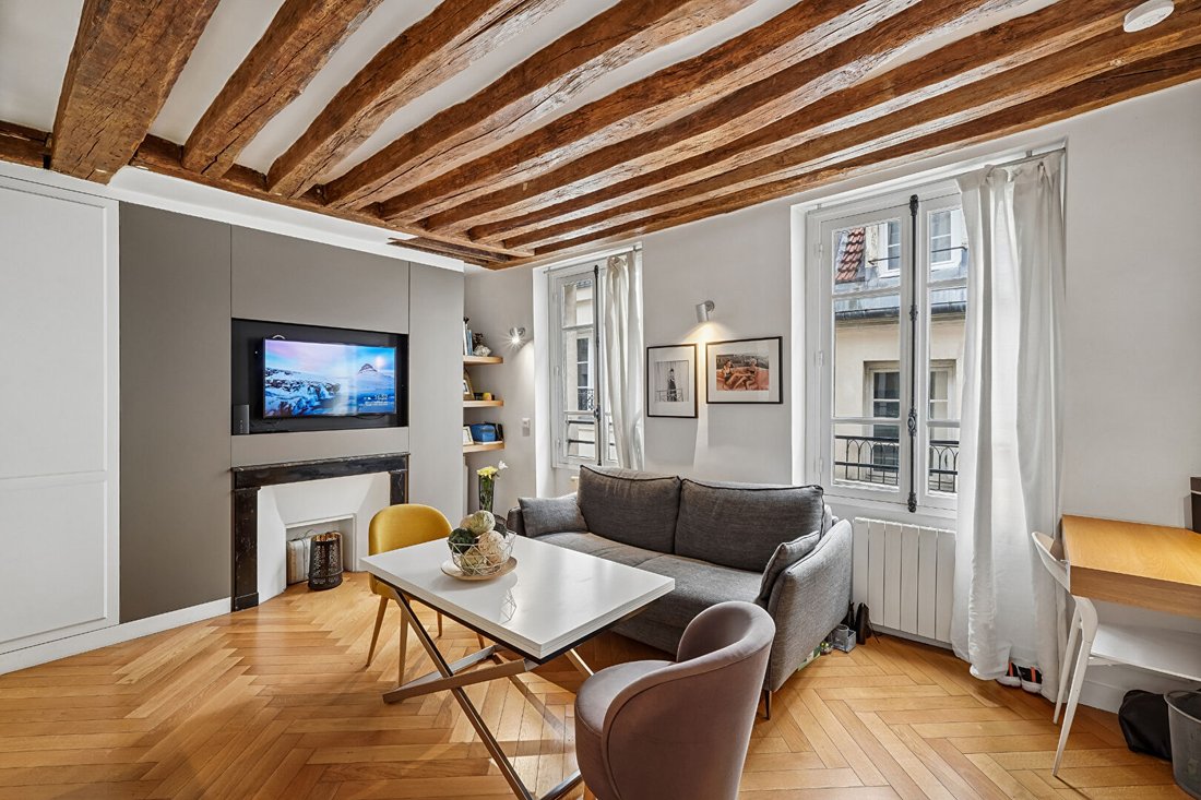Apartment in Odéon, Paris 6e Arrondissement, Paris 1 - 18208397