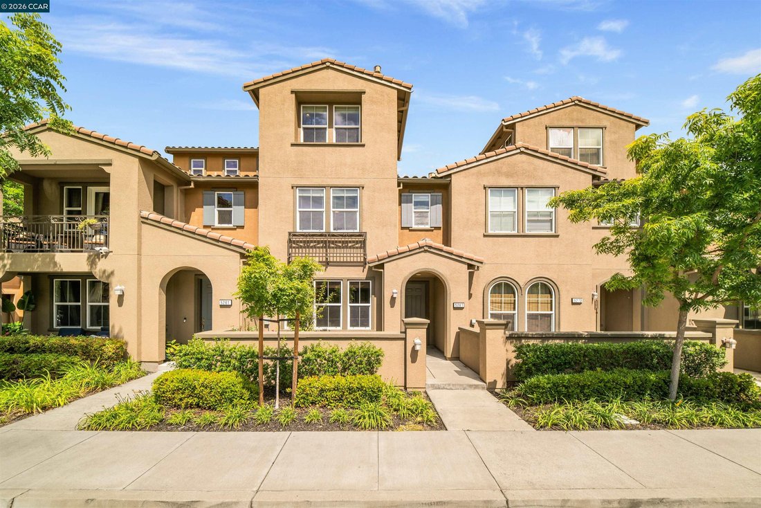 Condo in San Ramon, California, United States 3 - 18209295