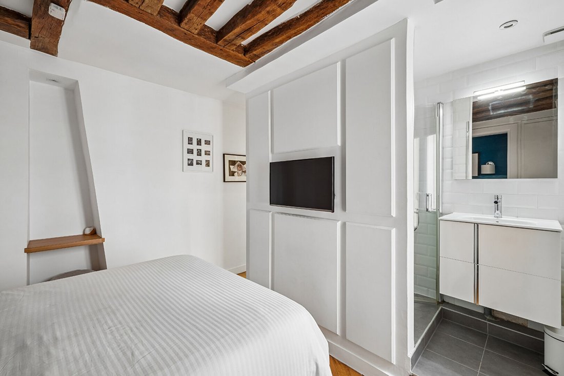Apartment in Odéon, Paris 6e Arrondissement, Paris 5 - 18208397