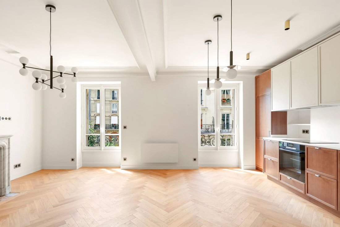 Appartamento a Europa, Paris 8e Arrondissement, Parigi 1 - 18207196