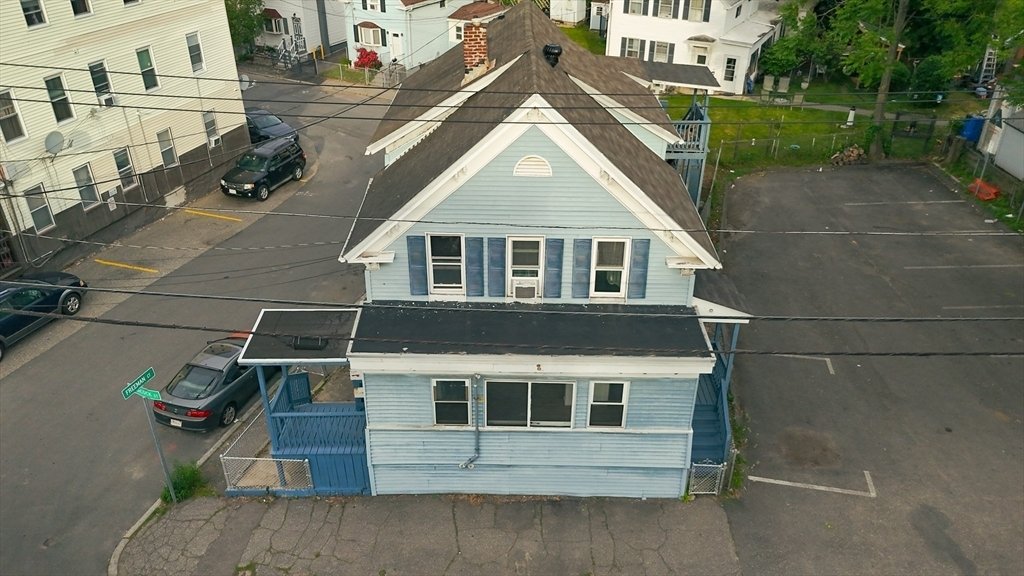 House in Lawrence, Massachusetts, United States 1 - 18208598