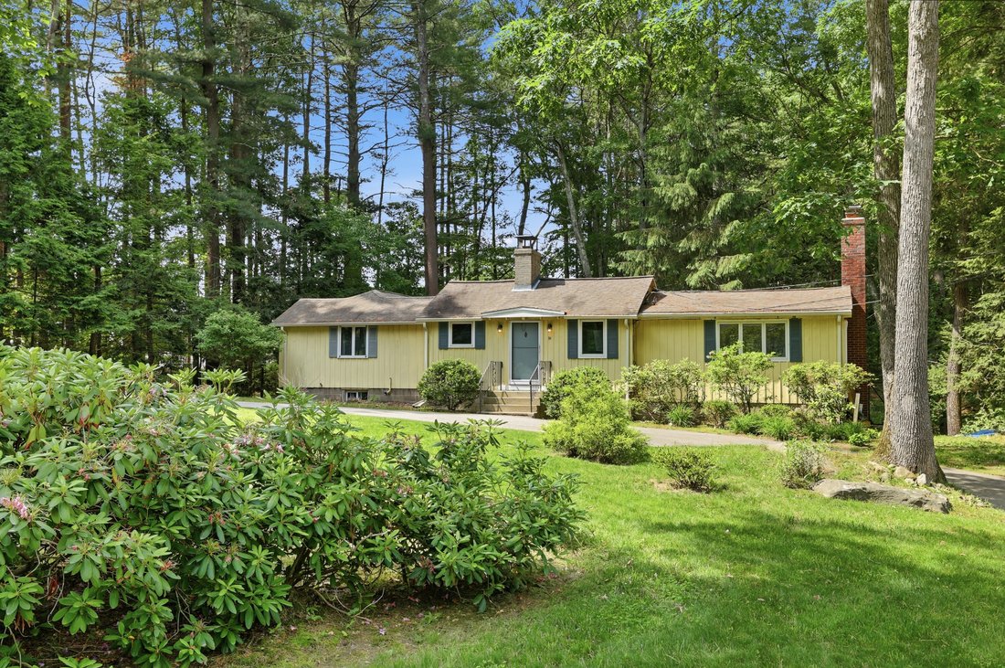Acton, Massachusetts, United States 1 - 18207972