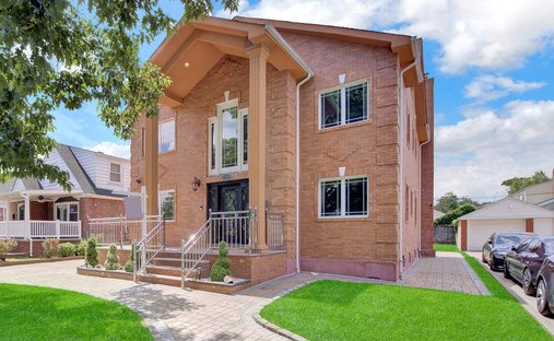 House in New York, New York, United States 1