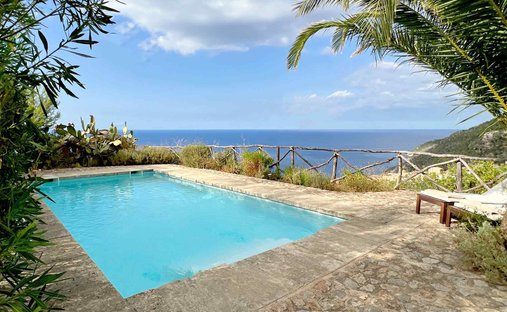 Finca en Bañalbufar, Islas Baleares, España 1