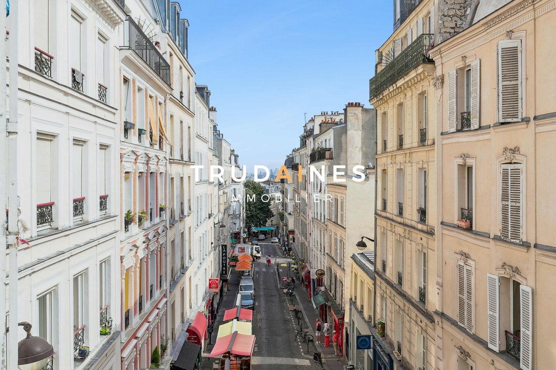Apartment in Amiraux-Simplon-Poissonniers, Paris 18e Arrondissement, Paris 1 - 18209005