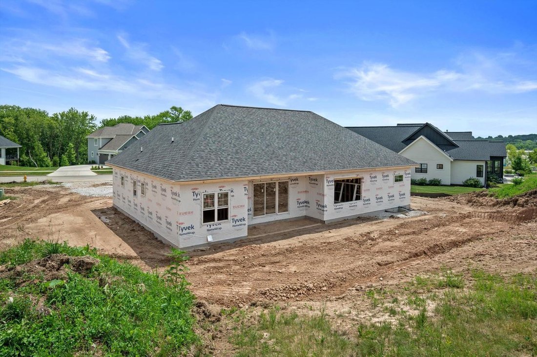 House in Sussex, Wisconsin, United States 2 - 18207451