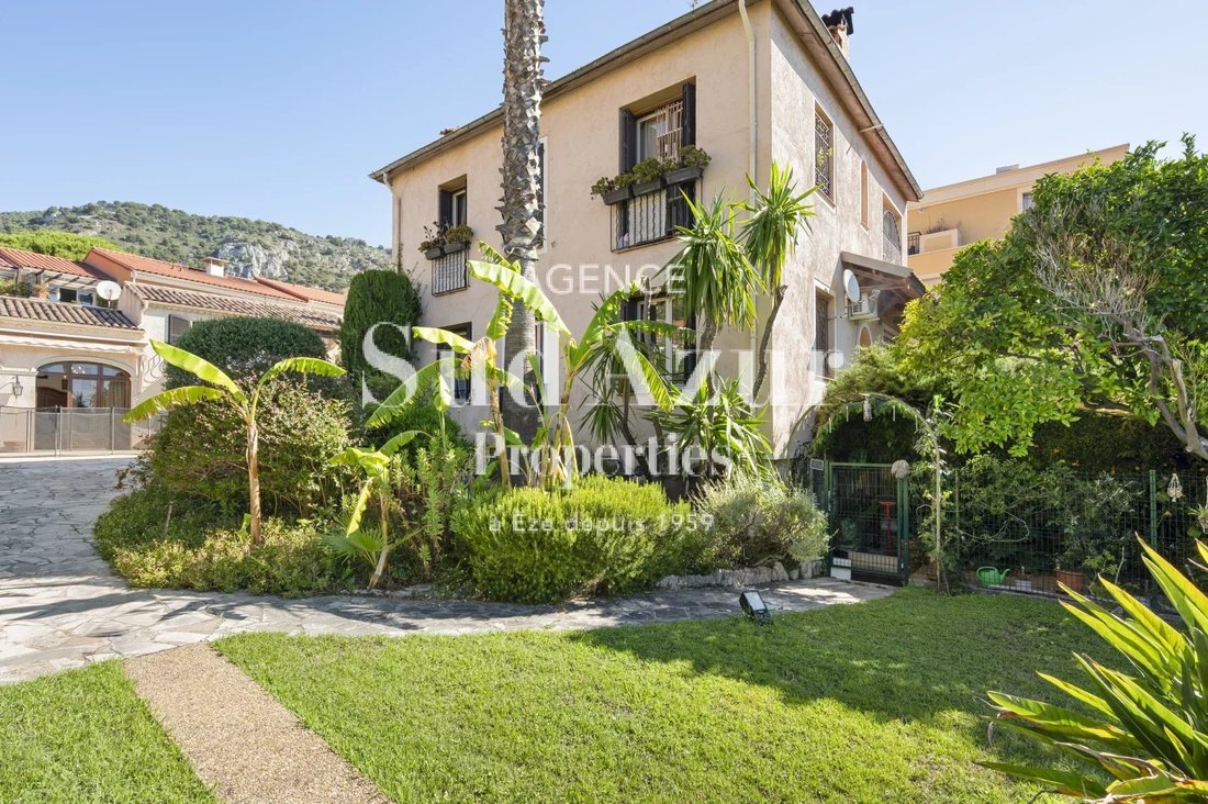 House in Beaulieu-sur-Mer, Provence-Alpes-Côte d'Azur, France 2 - 18207601