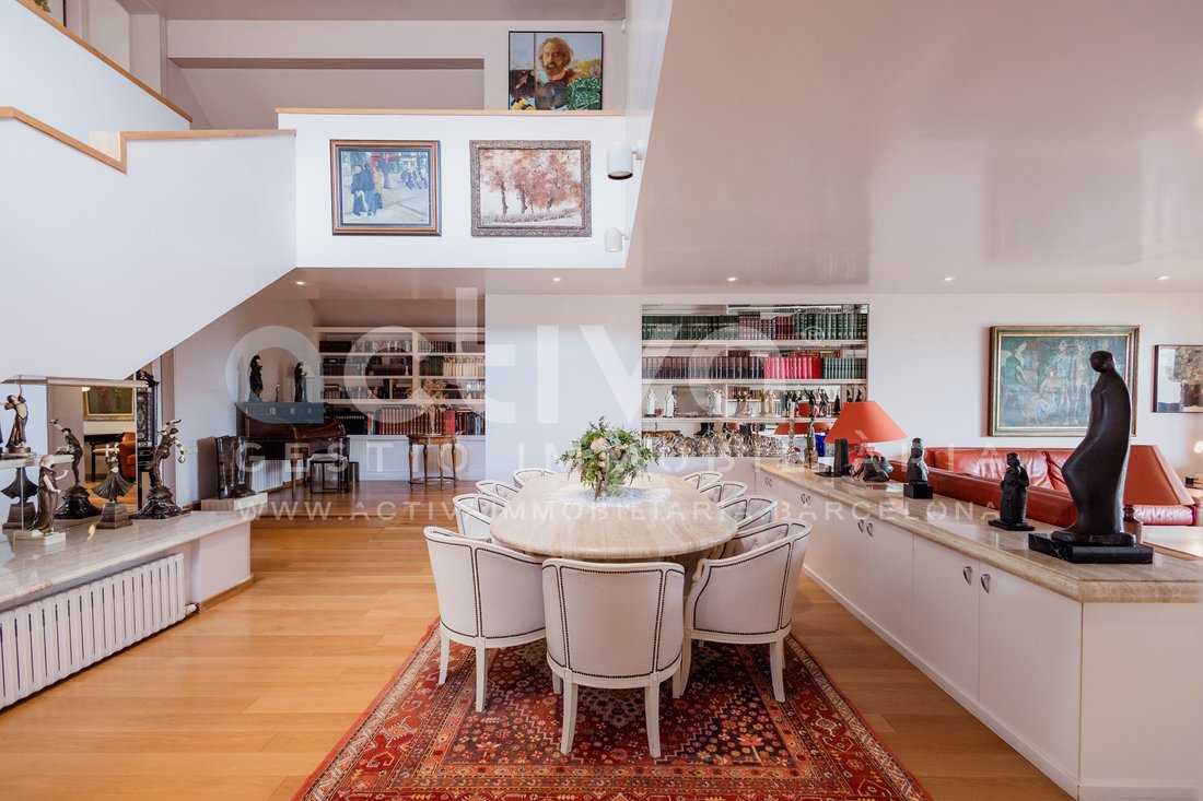 Villa in Esplugues de Llobregat, Catalonia, Spain 3 - 18209087