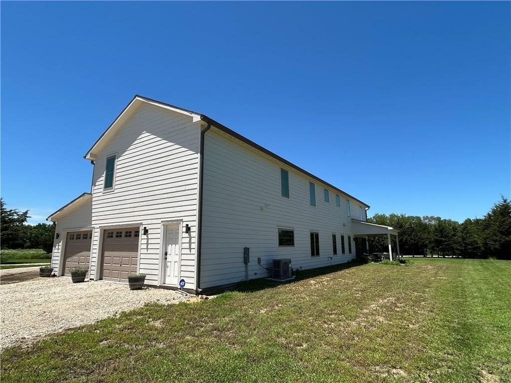 House in Richmond, Kansas, United States 3 - 18207803