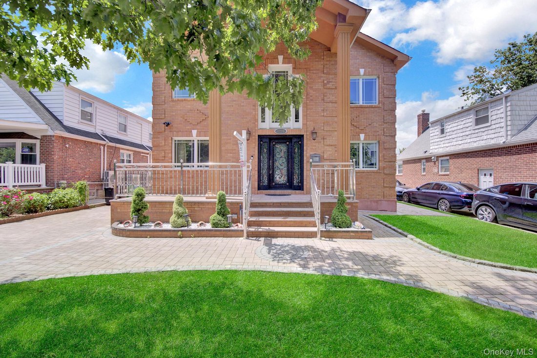 House in New York, New York, United States 2 - 16978451