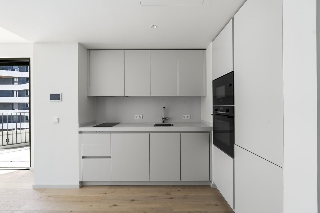 Apartment in Parque das Nacoes, Lisbon, Portugal 3 - 18209340