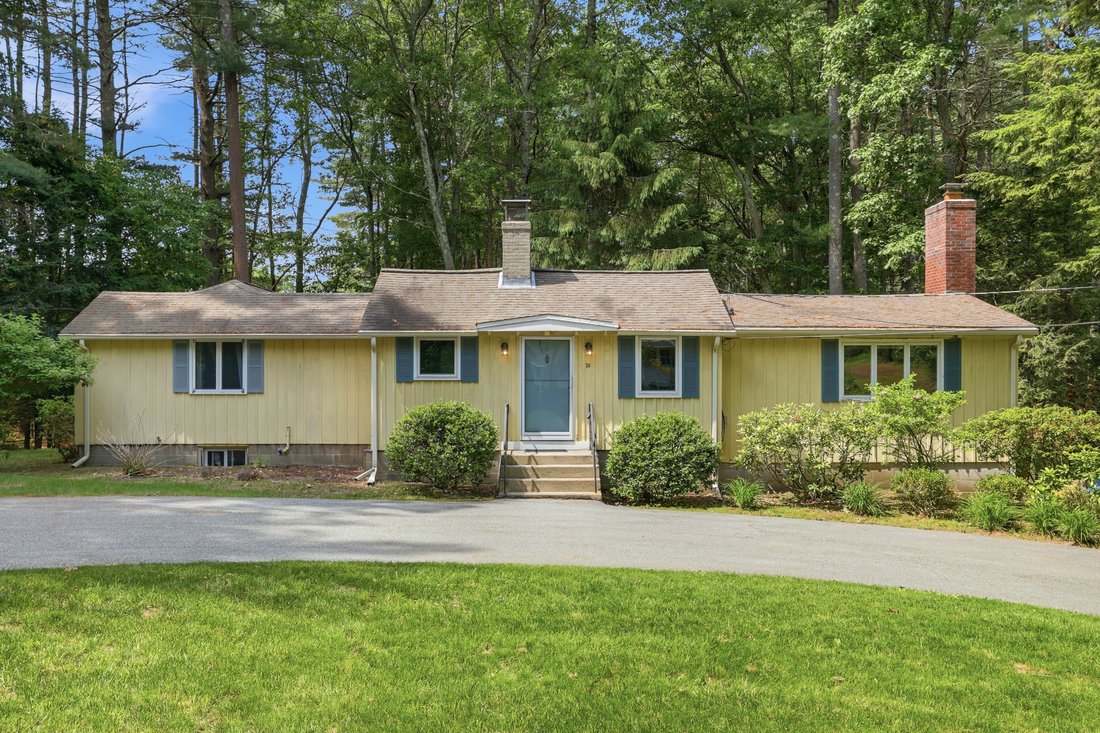 Acton, Massachusetts, United States 4 - 18207972