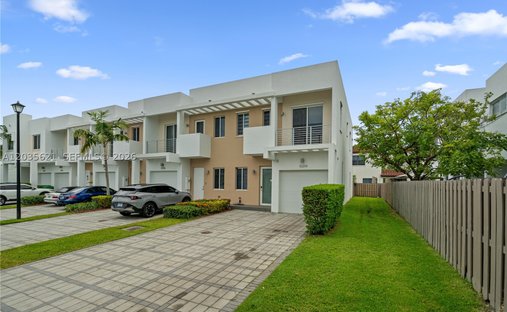 Townhouse in Doral, Florida, United States 1