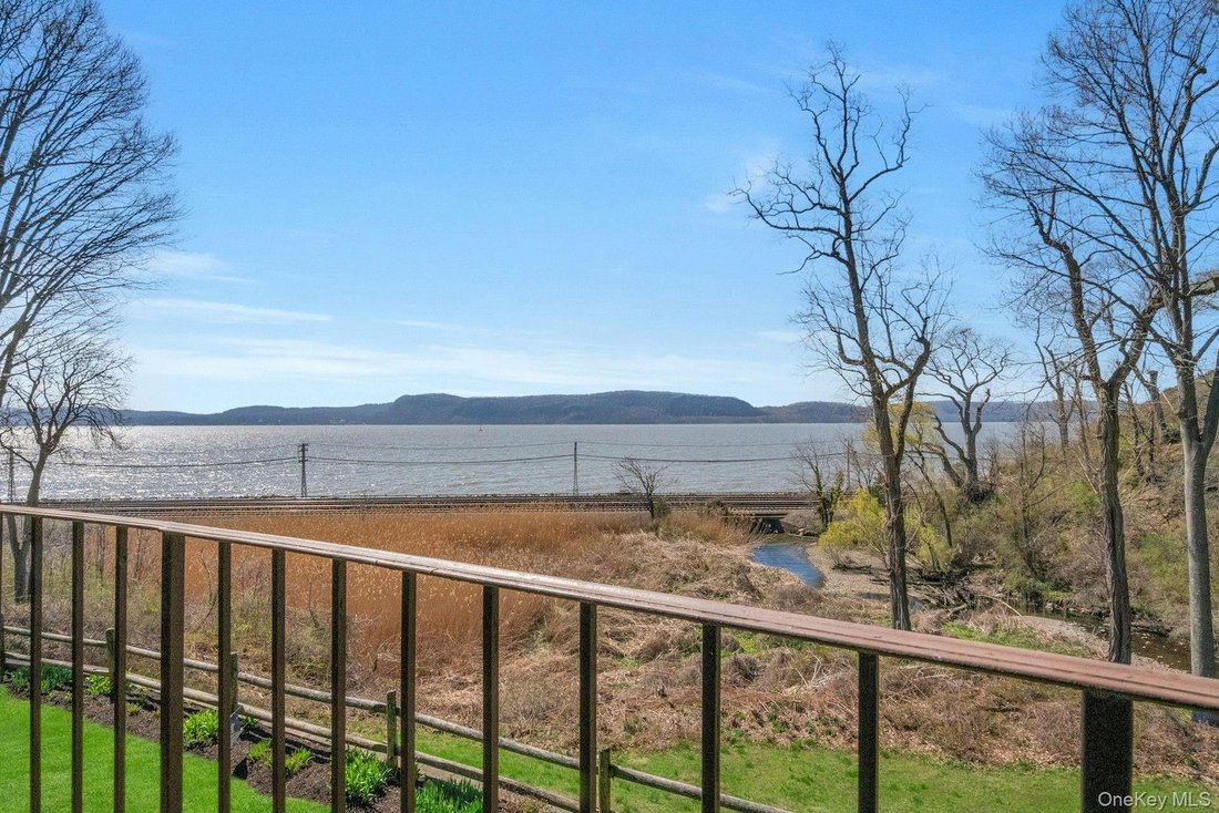 Condo in Ossining, New York, United States 1 - 18087329