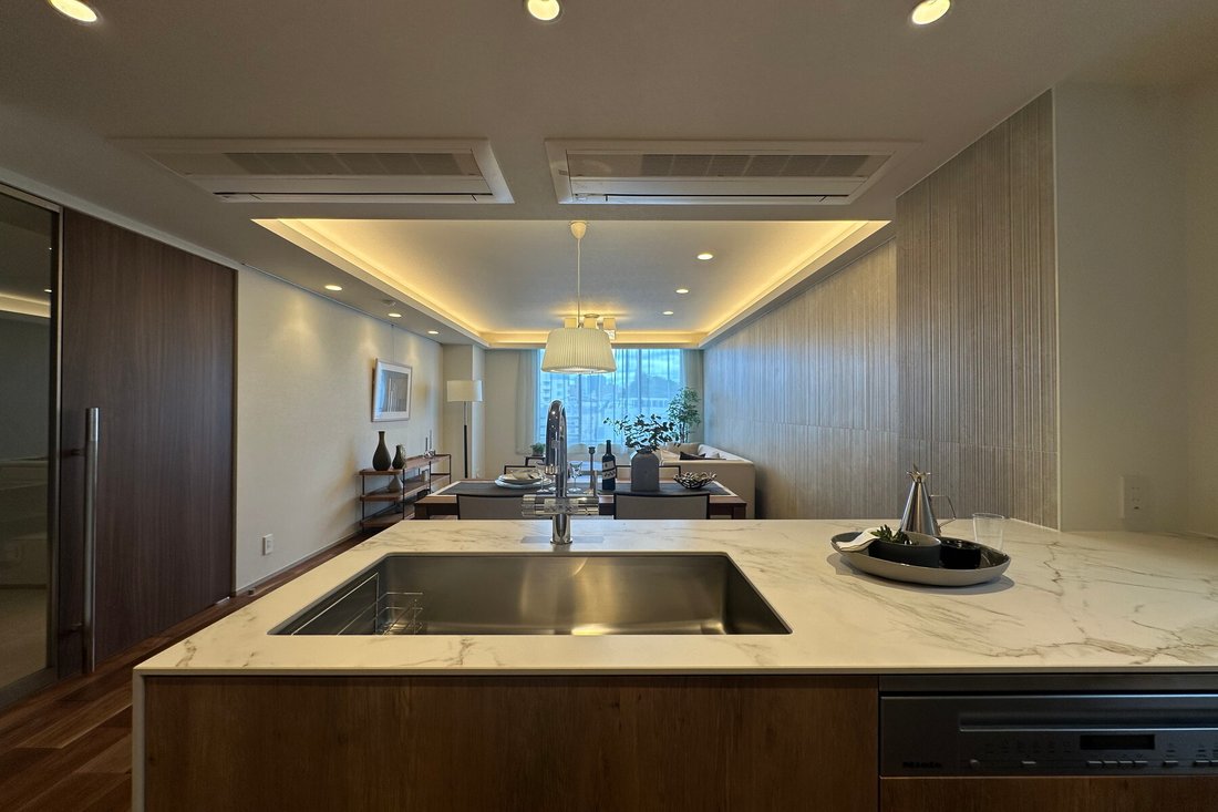 Condo in Shibuya City, Tokyo, Japan 5 - 18208632