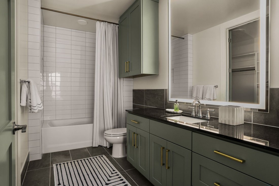 Condo in Nashville, Tennessee, United States 4 - 18208383