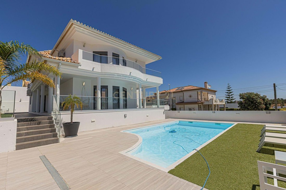 Villa in Corroios, Setubal, Portugal 2 - 18208779