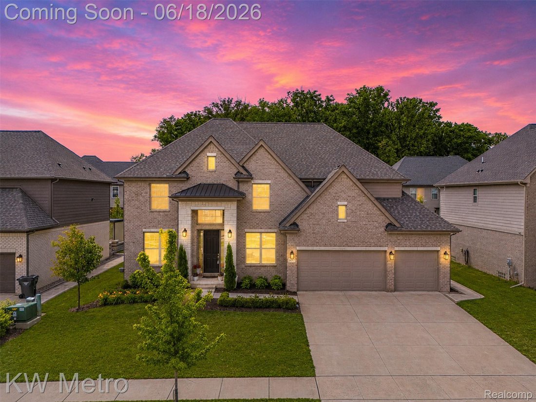 House in Troy, Michigan, United States 1 - 18207797