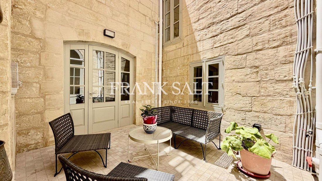 Townhouse in Qormi, Malta 1 - 18207305