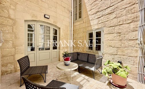 Townhouse in Qormi, Malta 1
