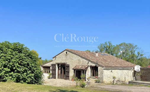 House in Duras, Nouvelle-Aquitaine, France 1